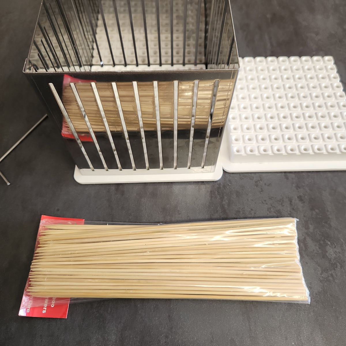 Cubo per 100 Arrosticini - in acciaio Inox